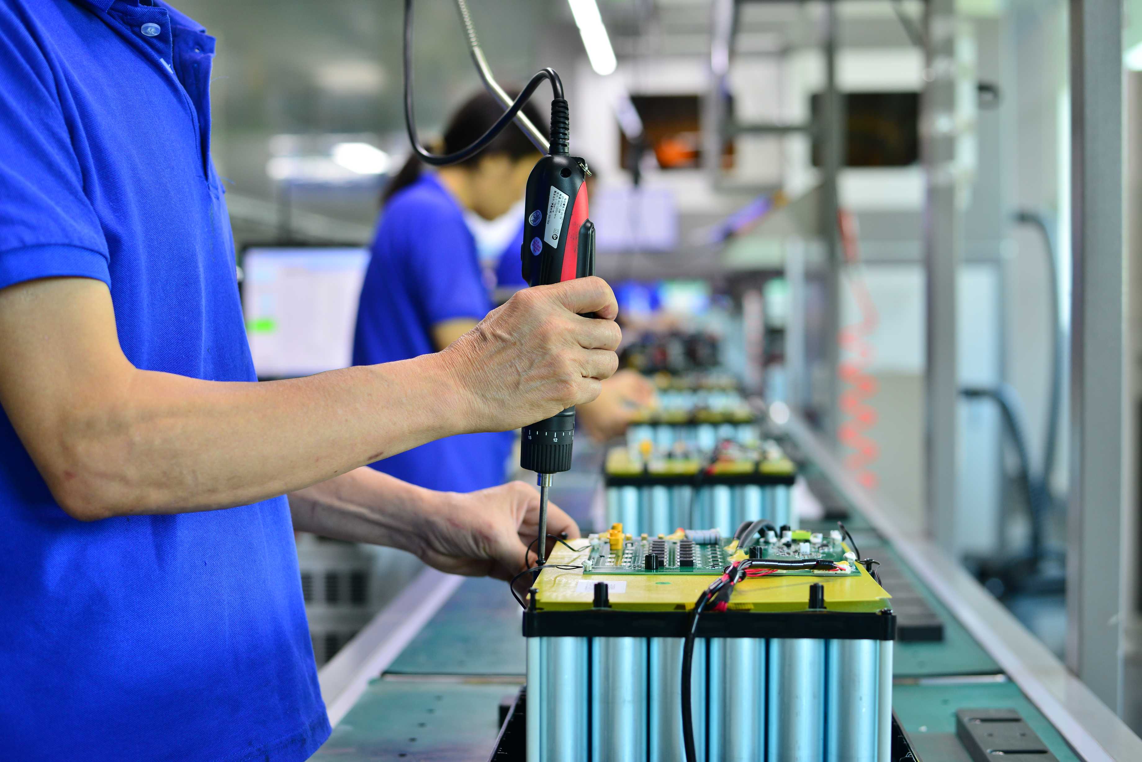 世界那么大，電量不夠怎么看大容量戶(hù)外電源陪您游山玩水